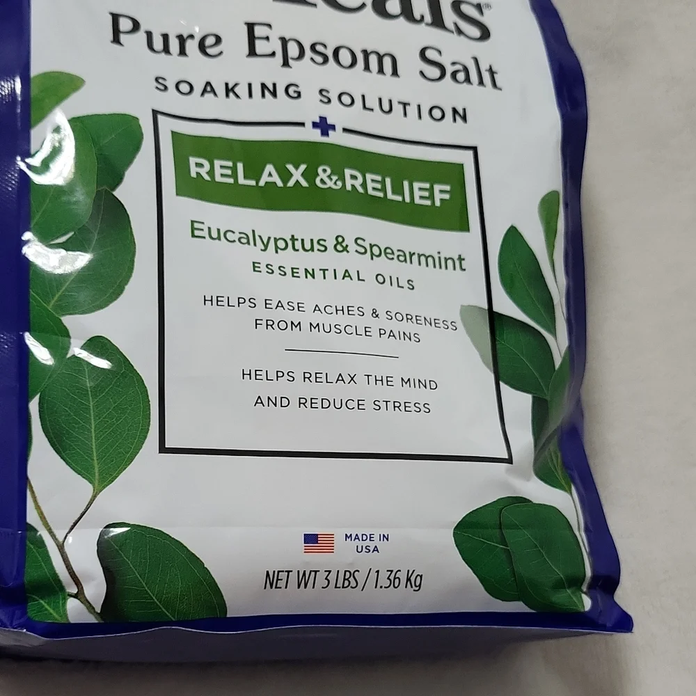 Eucalyptus Spearmint Epsom Salt Soak - Picture 9 of 10